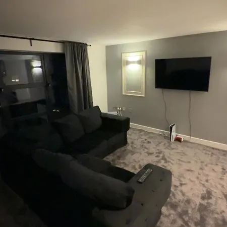 Bradford Street Apartment